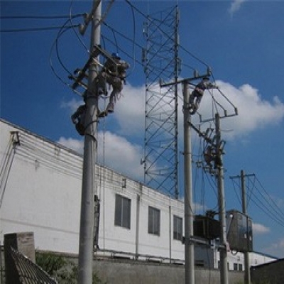 鄂爾多斯電業(yè)局是內(nèi)蒙古電力（集團）有限責任公司